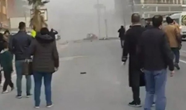 İzmir'de otel inşaatında kule vinç devrildi! 5 ölü 2 yaralı...